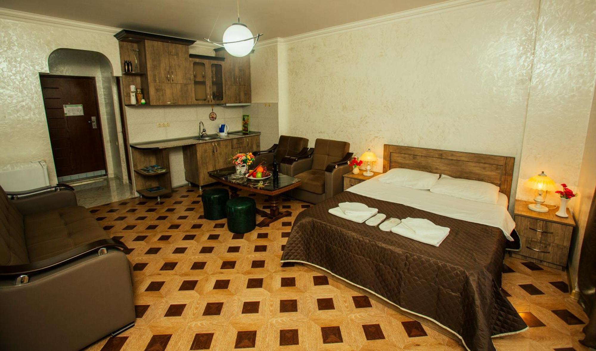 Batumi Royal Apartments Esterno foto