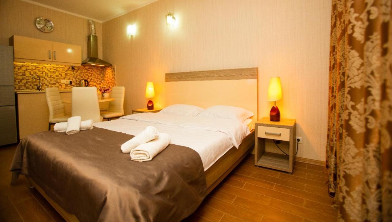 Batumi Royal Apartments Esterno foto